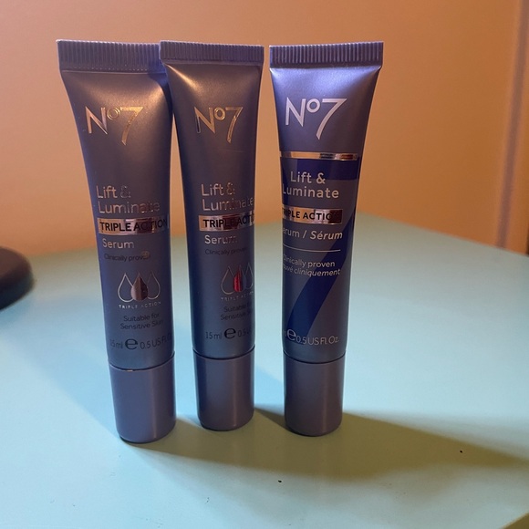 No7 Lift & Luminate Triple Action Serum Set - Picture 1 of 1